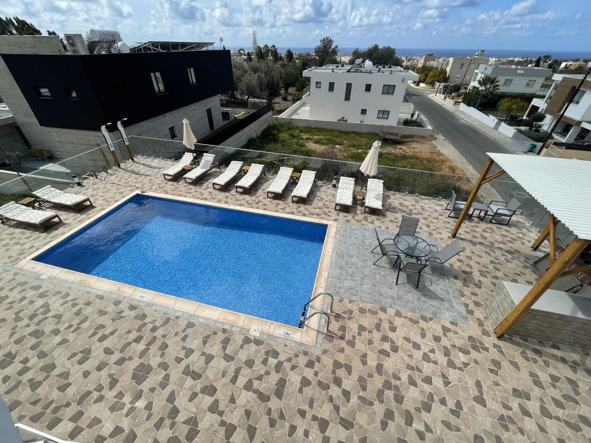 Arf Apartments - With Jacuzzi At The Complex Emba Buitenkant foto
