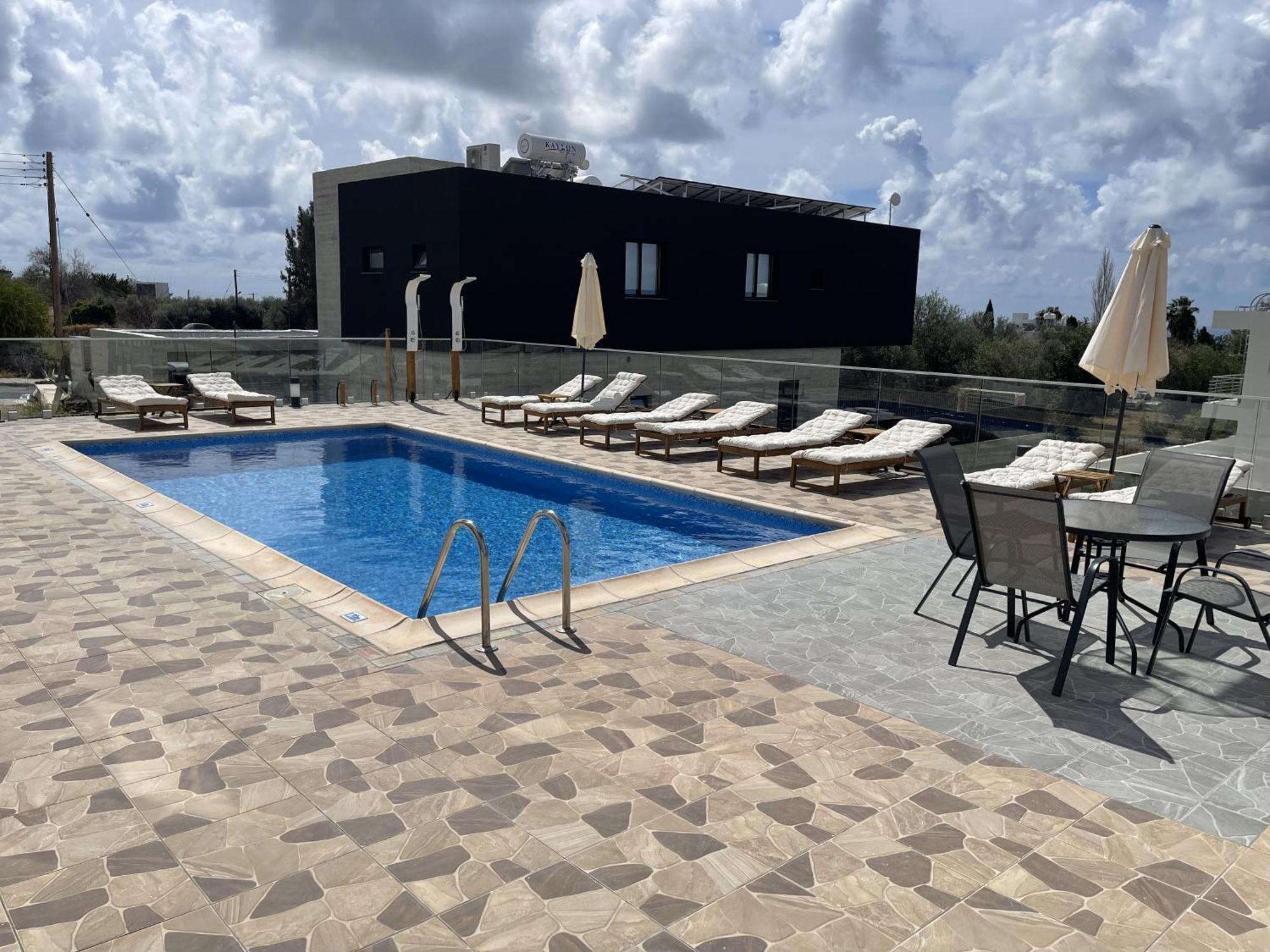 Arf Apartments - With Jacuzzi At The Complex Emba Buitenkant foto
