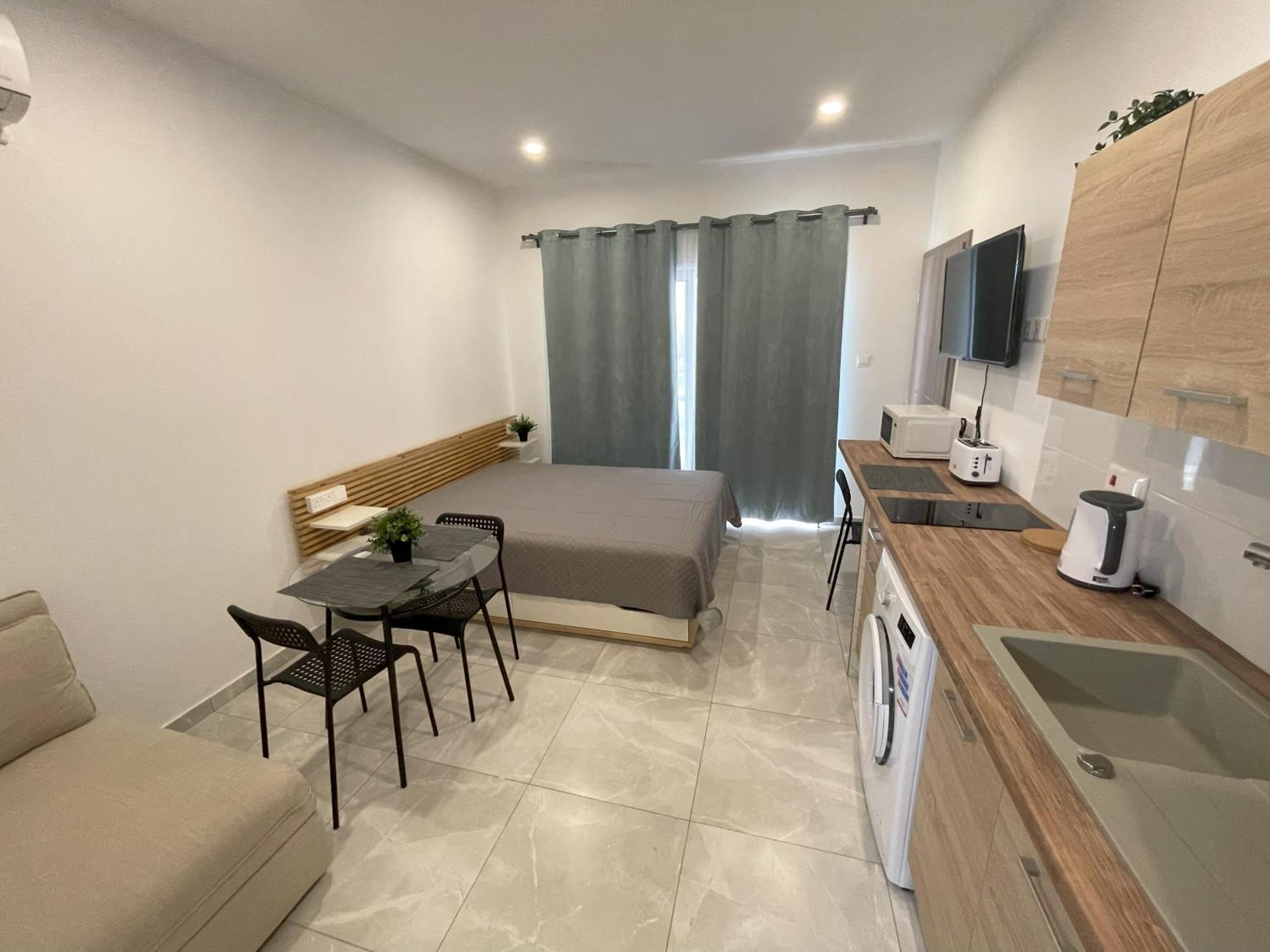 Arf Apartments - With Jacuzzi At The Complex Emba Buitenkant foto