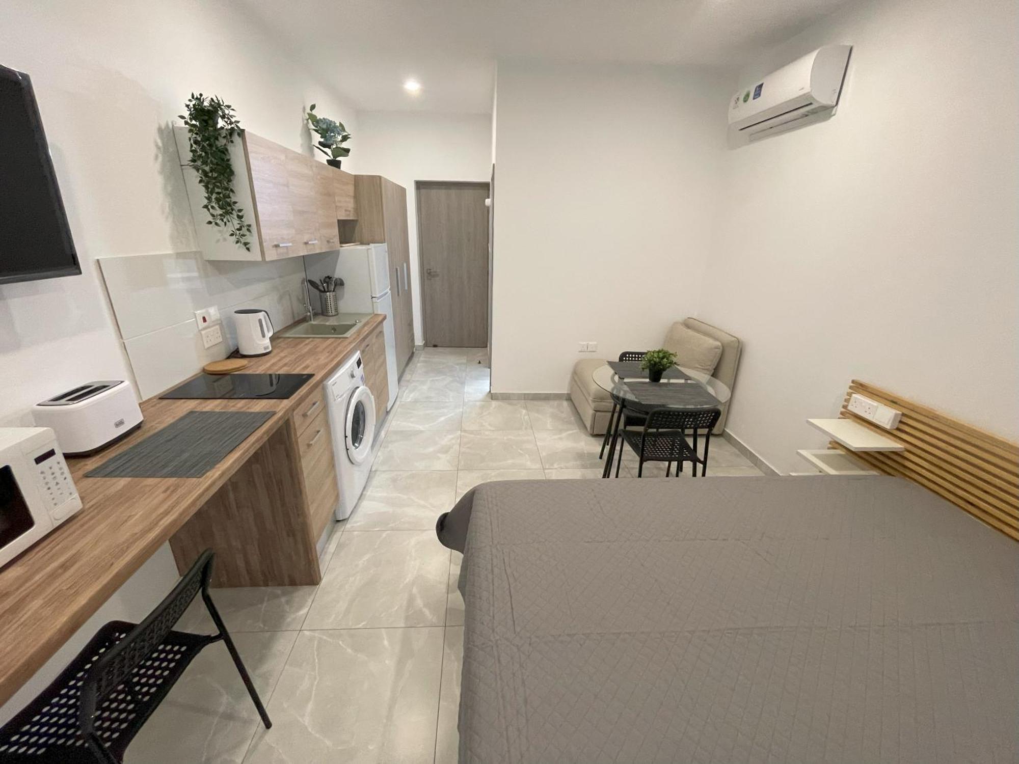 Arf Apartments - With Jacuzzi At The Complex Emba Buitenkant foto
